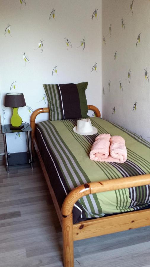 3 Chambres Privees Dans Un Jardin D'Hiver, Garage Voiture, Velos, Motos Tourville-sur-Arques Екстер'єр фото