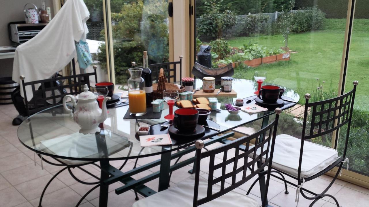 3 Chambres Privees Dans Un Jardin D'Hiver, Garage Voiture, Velos, Motos Tourville-sur-Arques Екстер'єр фото